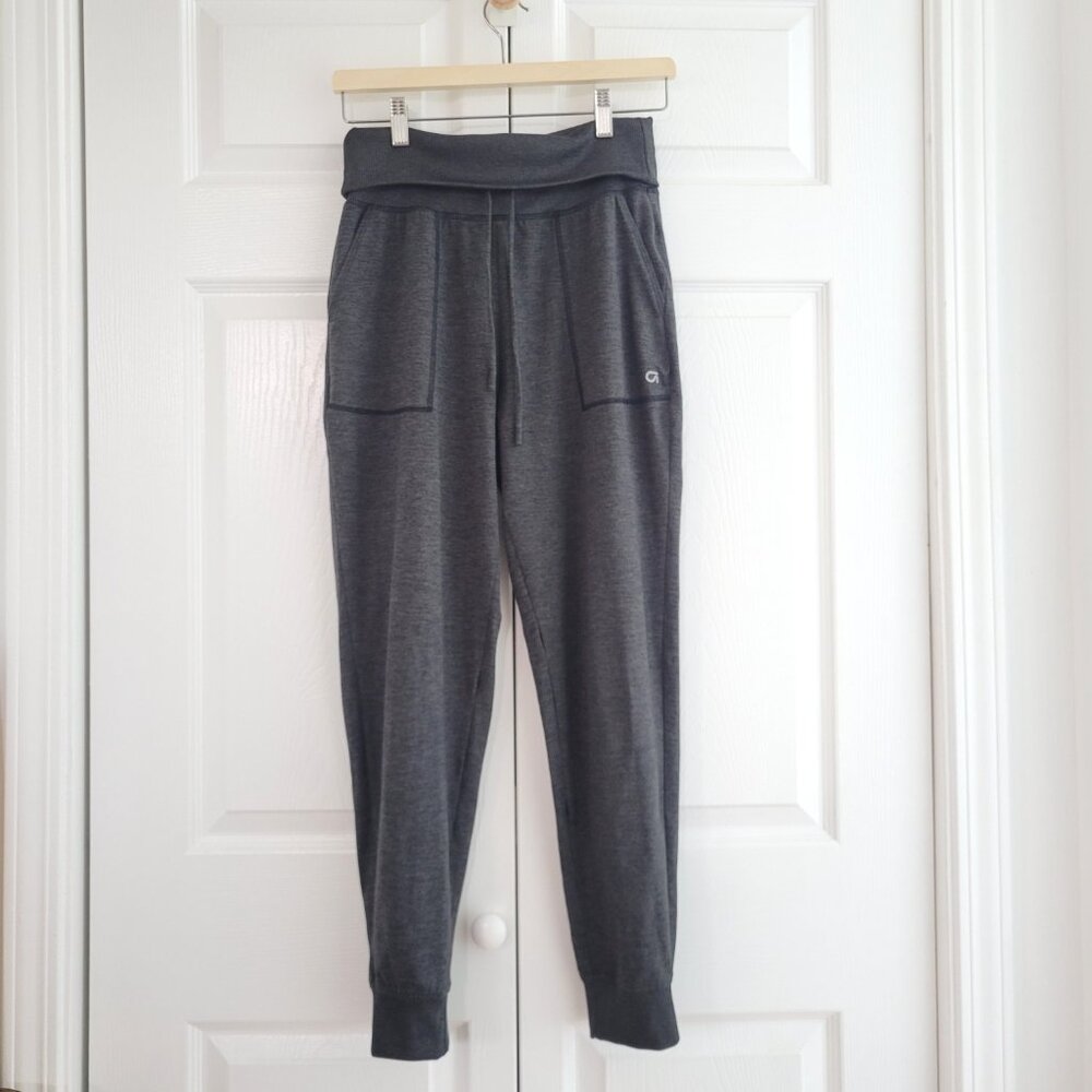 GapFit Brushed Tech Jersey Joggers EUC